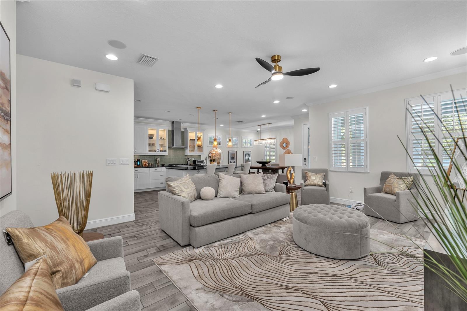 Image 9 of 39 For 322 Winterside Drive