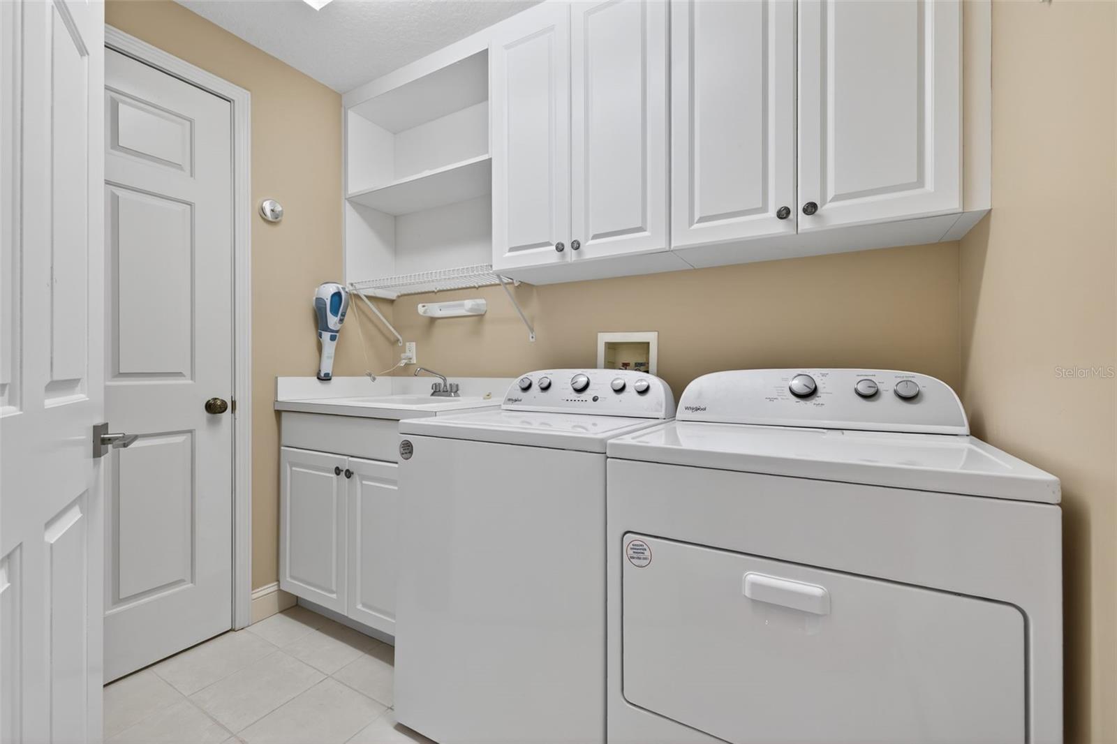 Image 31 of 70 For 555 5th Avenue Ne 332