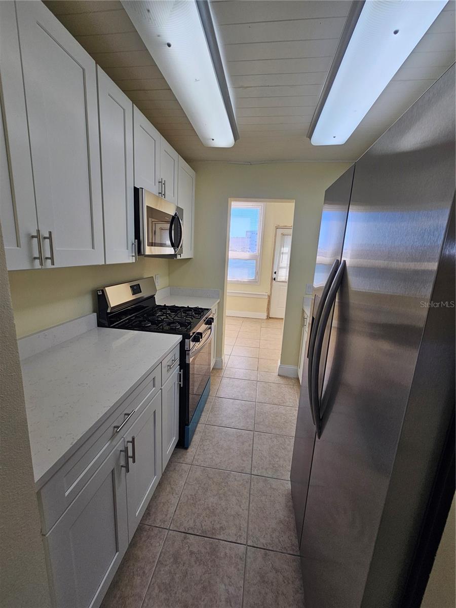 Image 10 of 30 For 5940 30th Avenue S 106