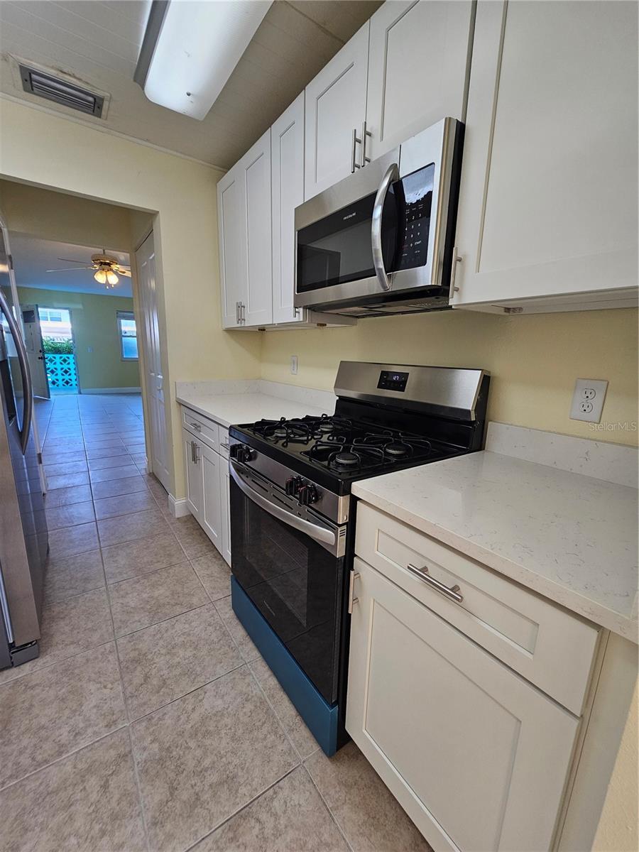 Image 12 of 30 For 5940 30th Avenue S 106