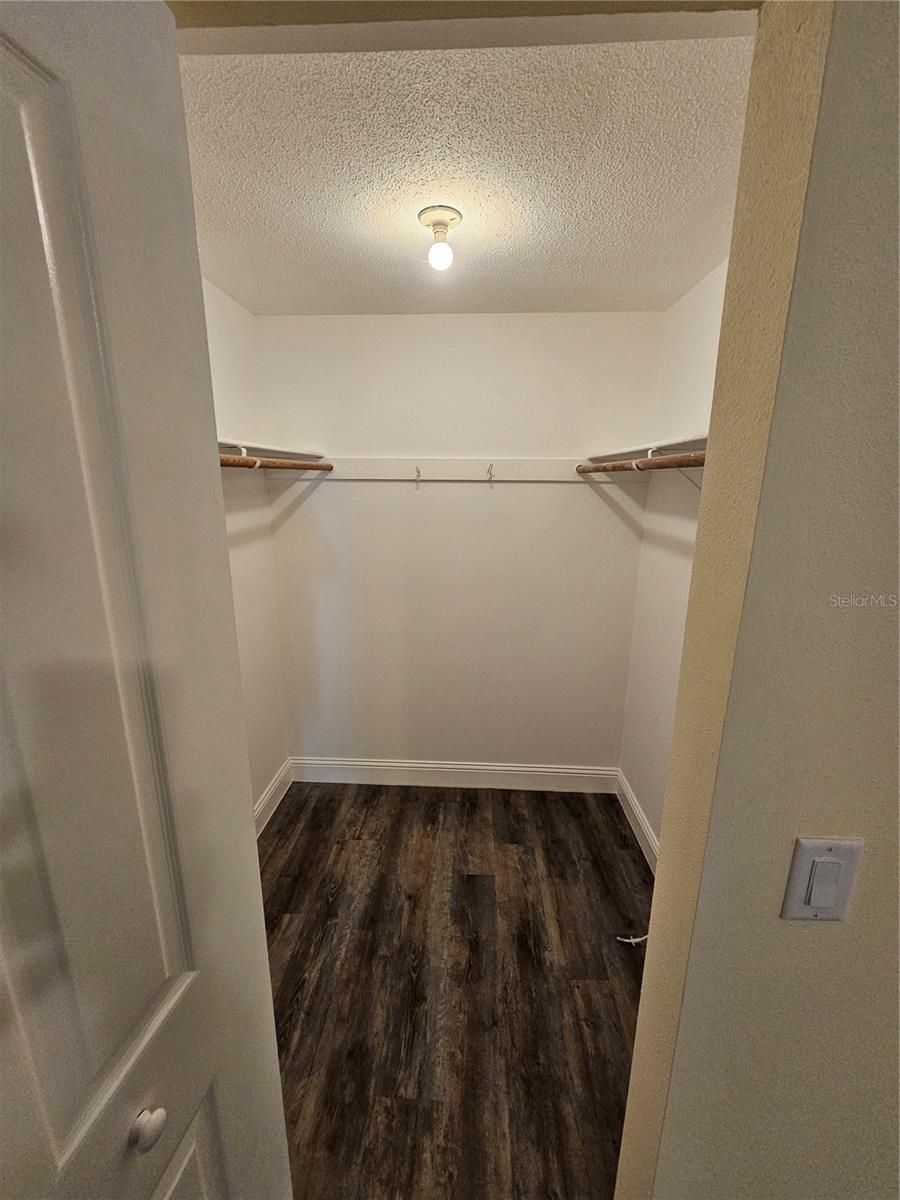 Image 9 of 30 For 5940 30th Avenue S 106