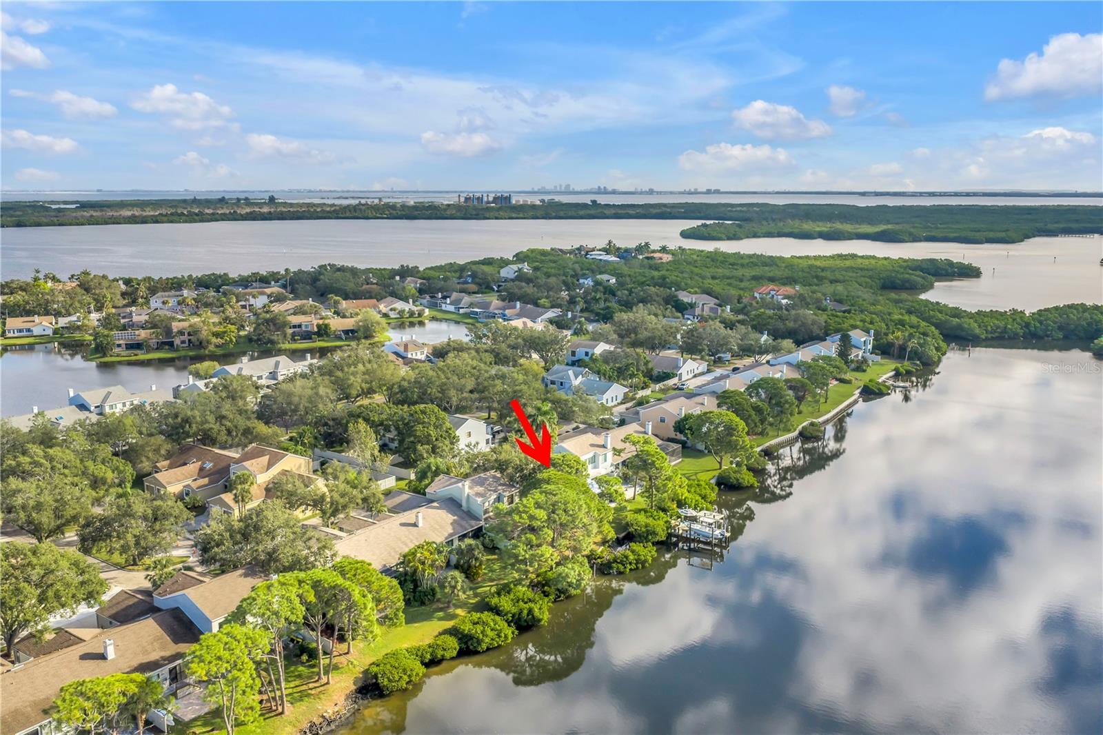 Image 31 of 33 For 956 San Carlos Court Ne