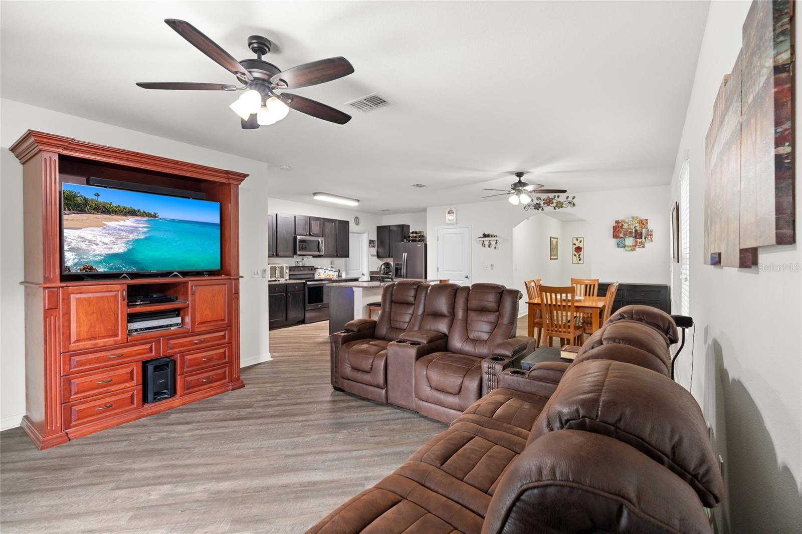 Image 14 of 48 For 5946 81st Avenue N