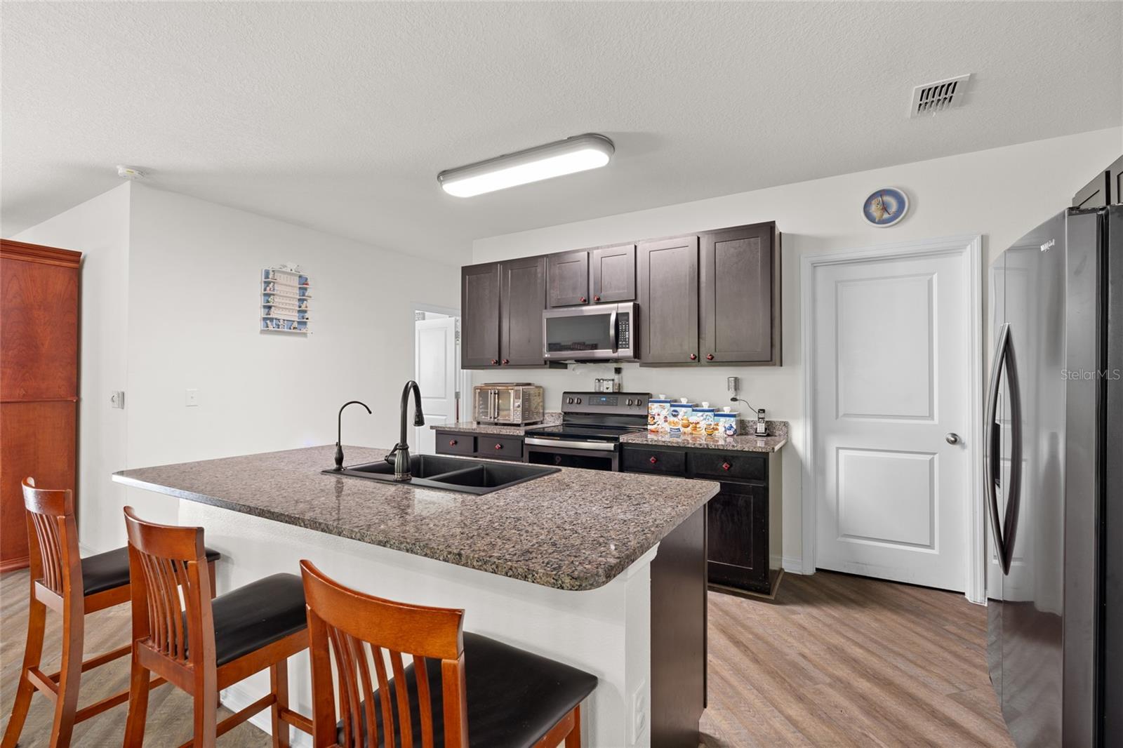 Image 17 of 48 For 5946 81st Avenue N