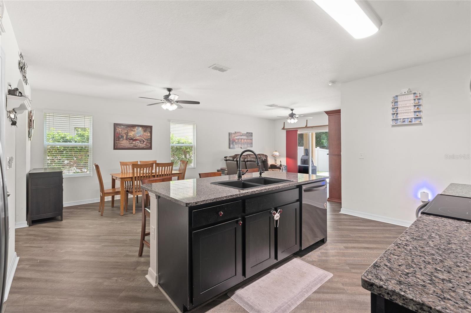 Image 20 of 48 For 5946 81st Avenue N