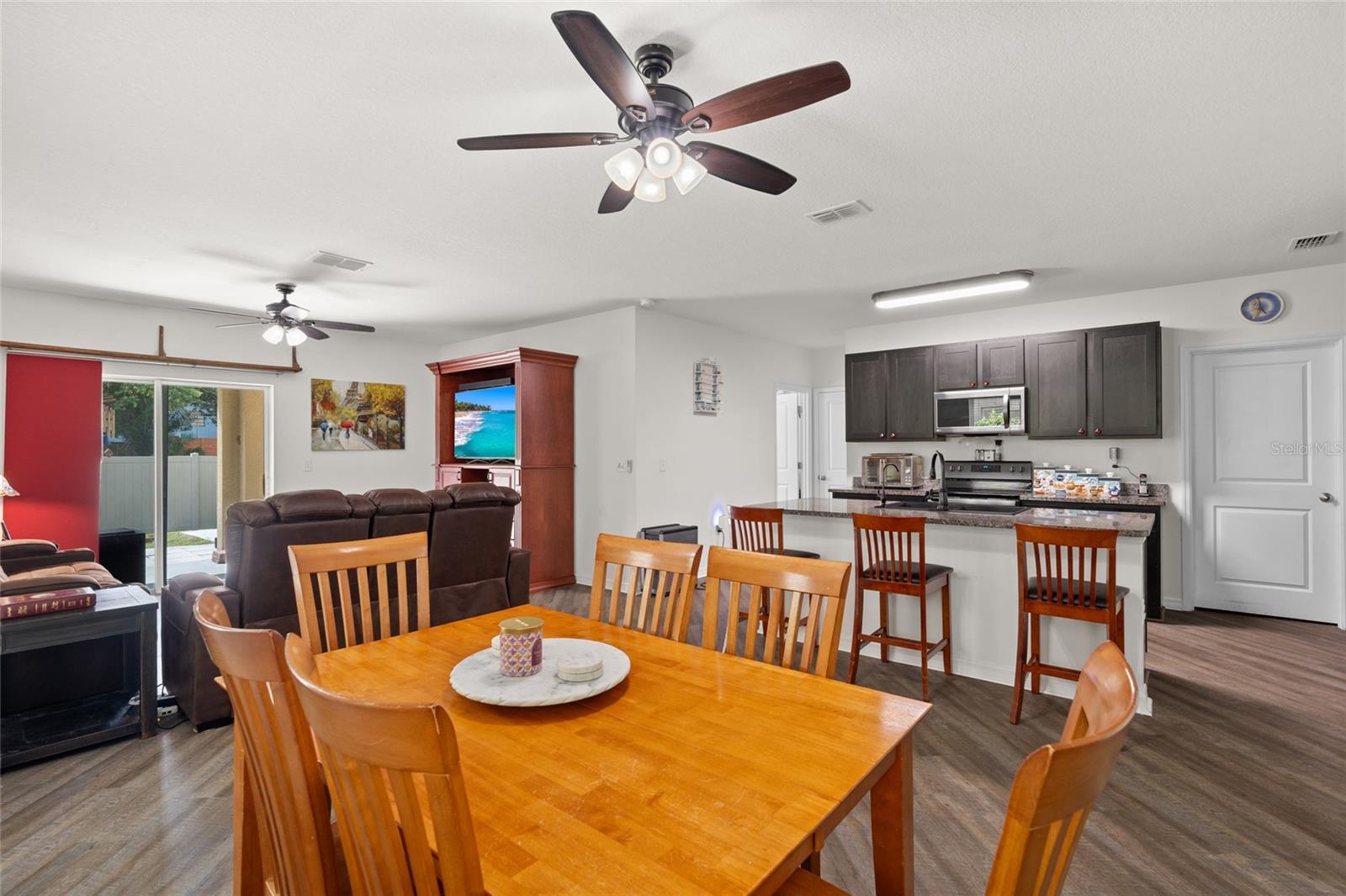 Image 9 of 48 For 5946 81st Avenue N