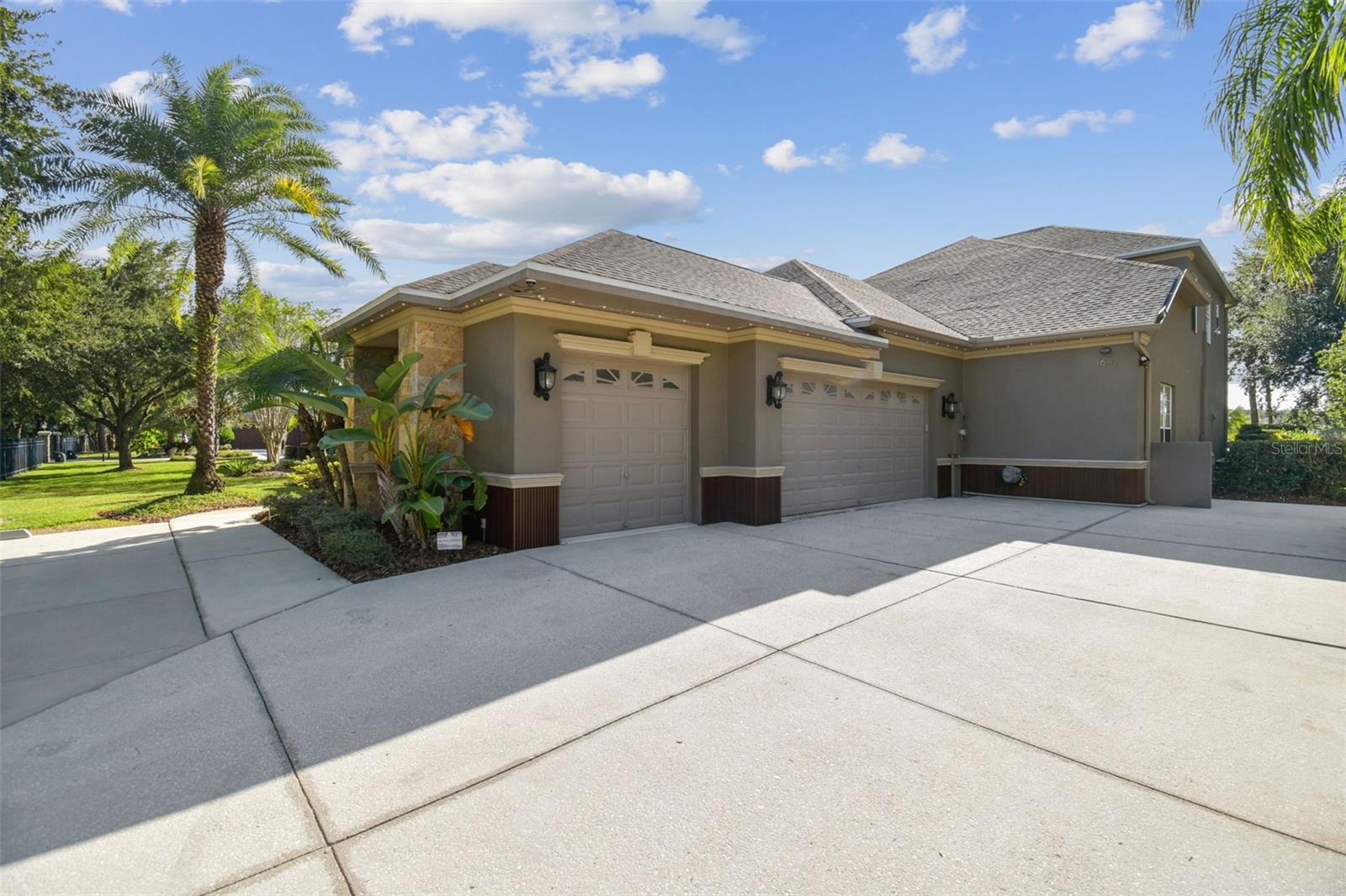 Image 3 of 98 For 1641 Altamont Lane