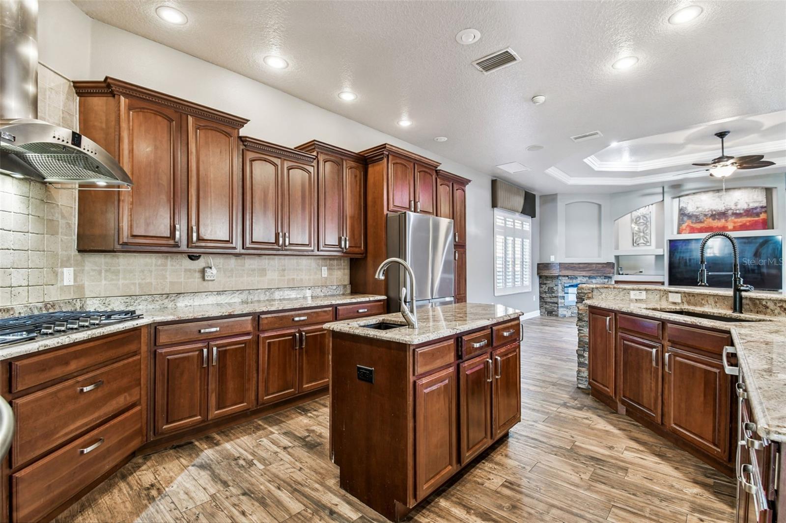 Image 42 of 98 For 1641 Altamont Lane