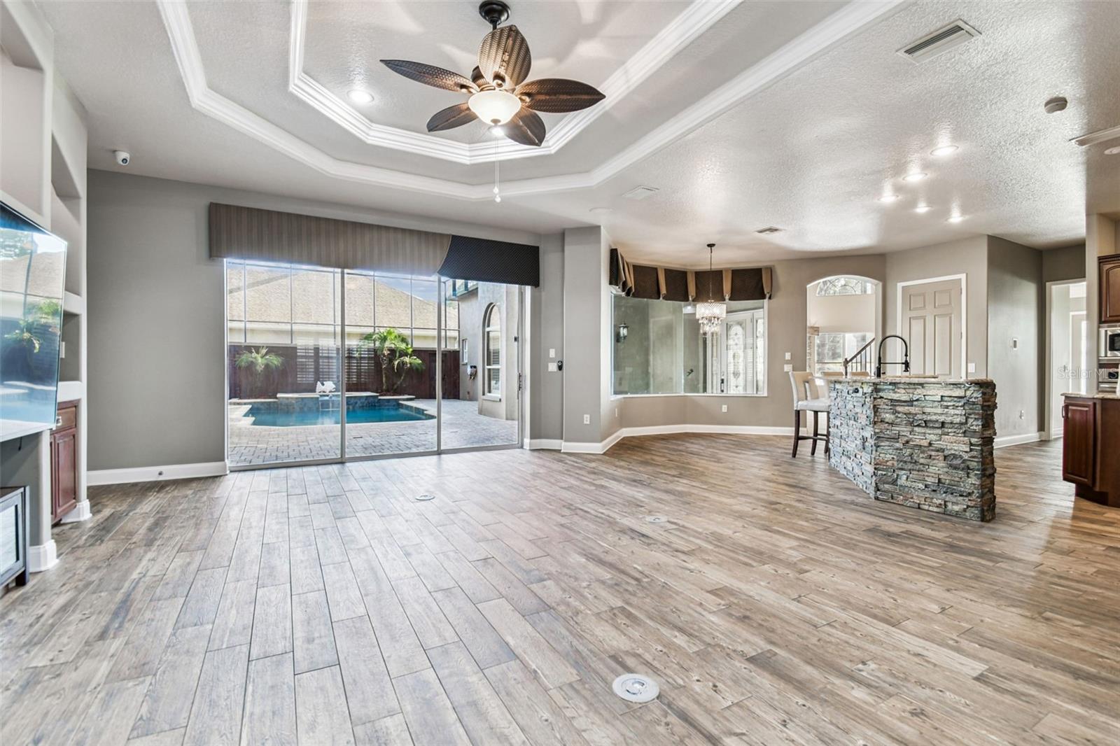 Image 45 of 98 For 1641 Altamont Lane