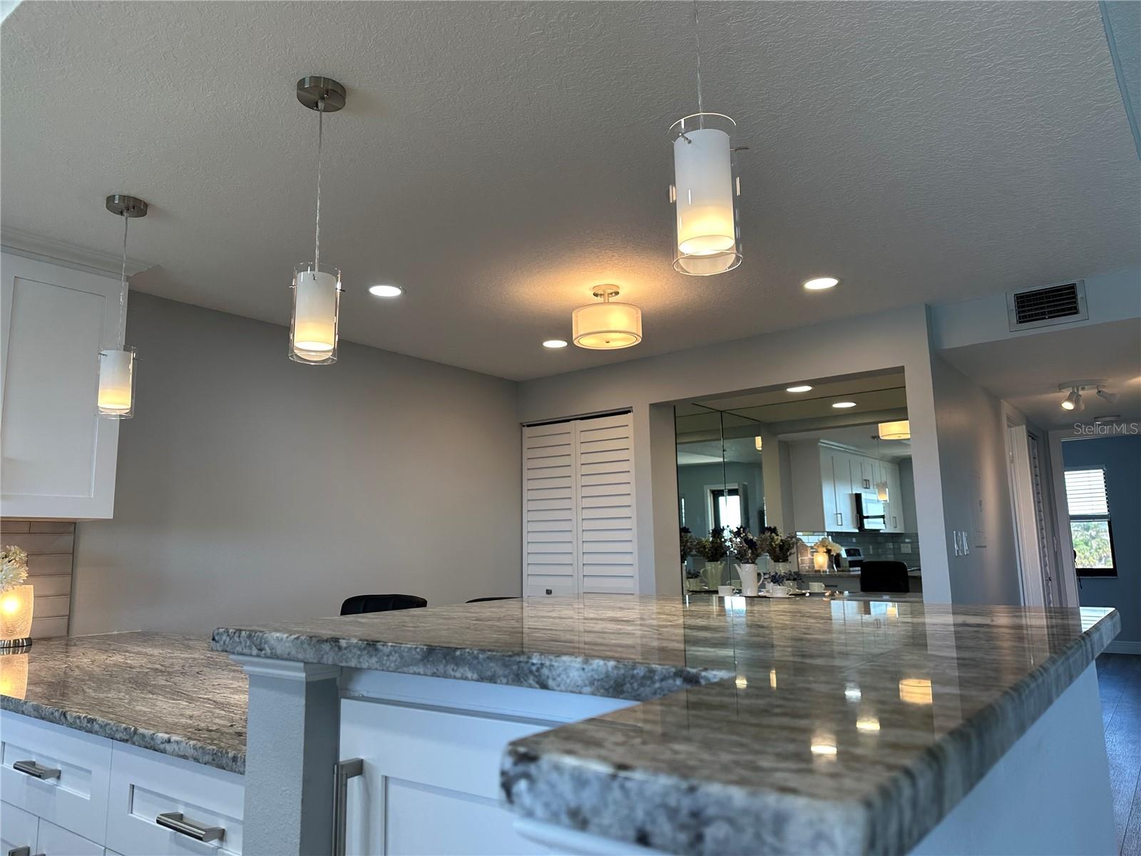 Image 12 of 56 For 12500 Capri Cir N  401