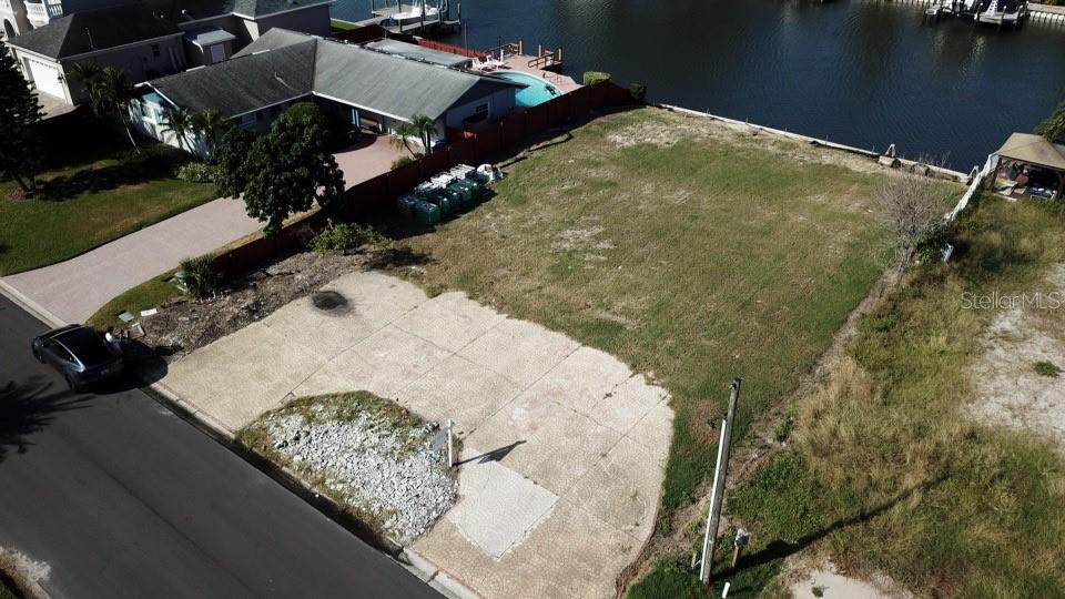 Image 12 of 28 For 3922 Eden Roc Circle