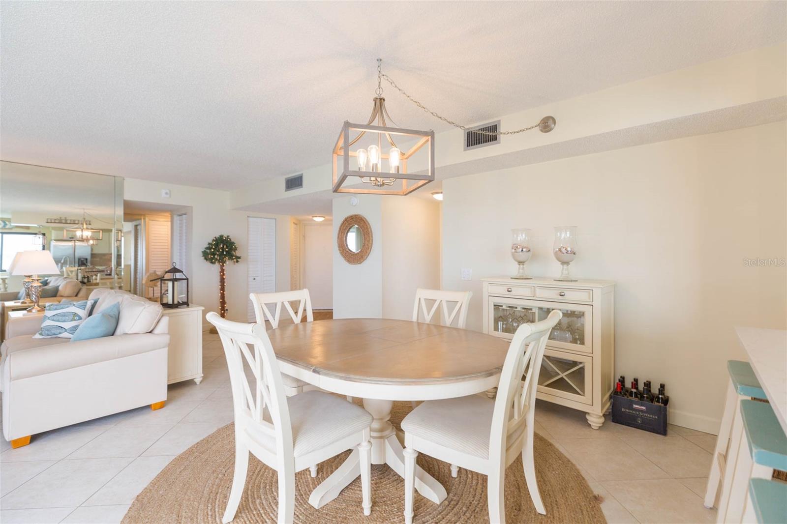 Image 13 of 35 For 5633 Puerta Del Sol Boulevard S 203