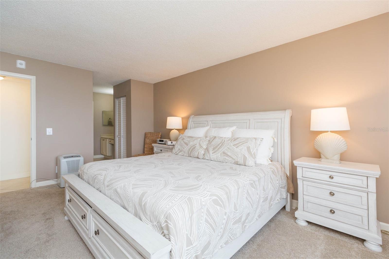 Image 23 of 35 For 5633 Puerta Del Sol Boulevard S 203