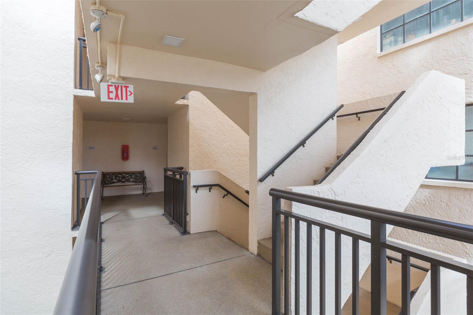 Image 5 of 35 For 5633 Puerta Del Sol Boulevard S 203