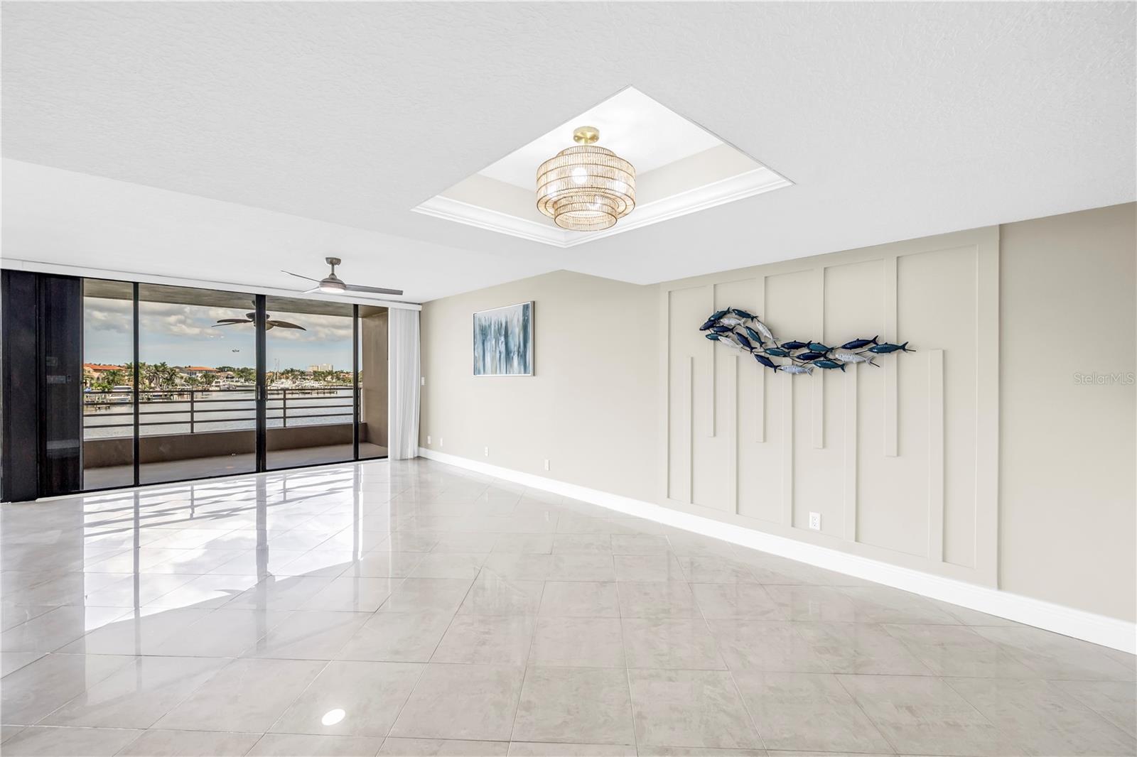 Image 10 of 42 For 2775 Kipps Colony Drive S 204