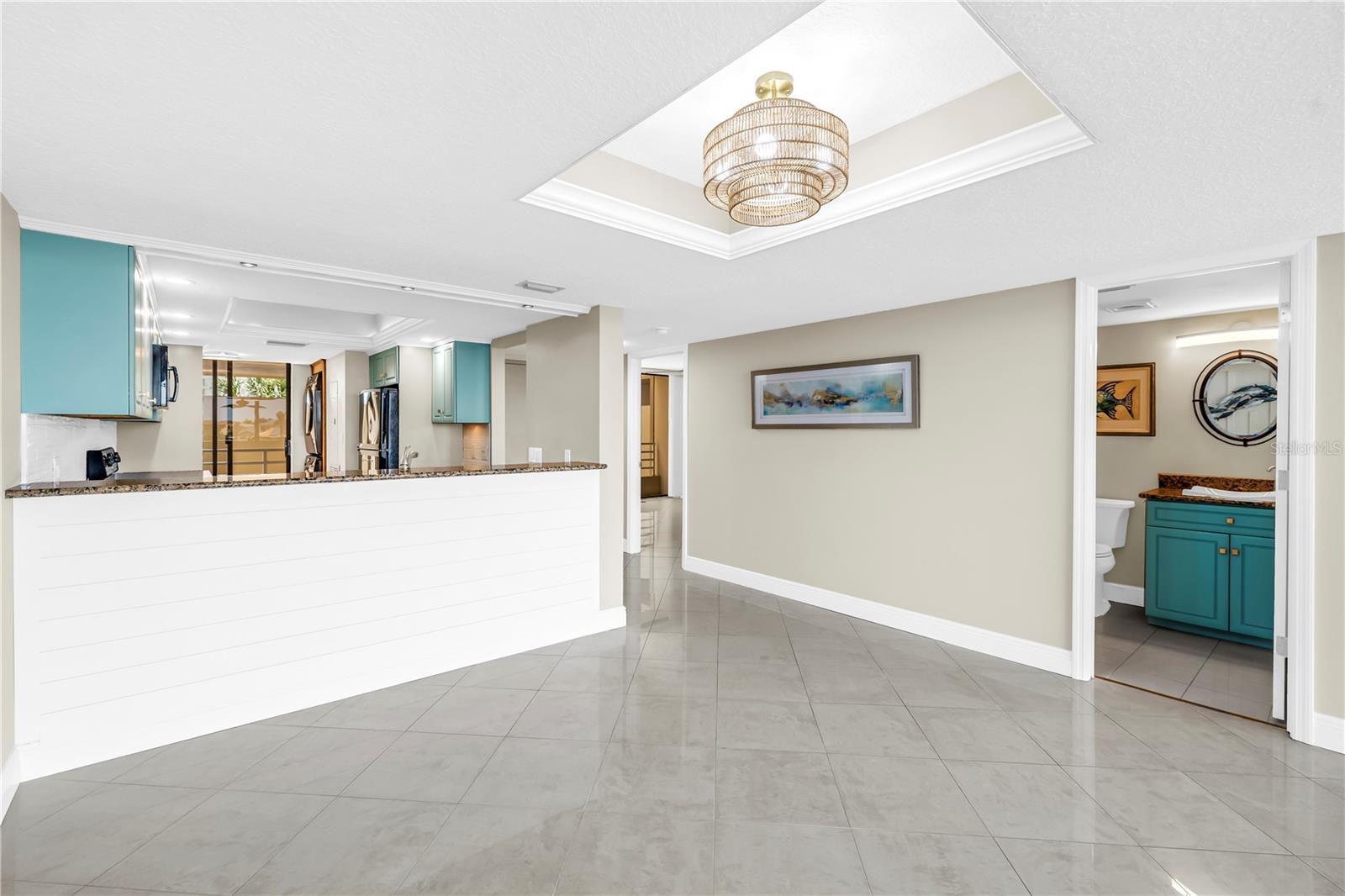 Image 17 of 42 For 2775 Kipps Colony Drive S 204