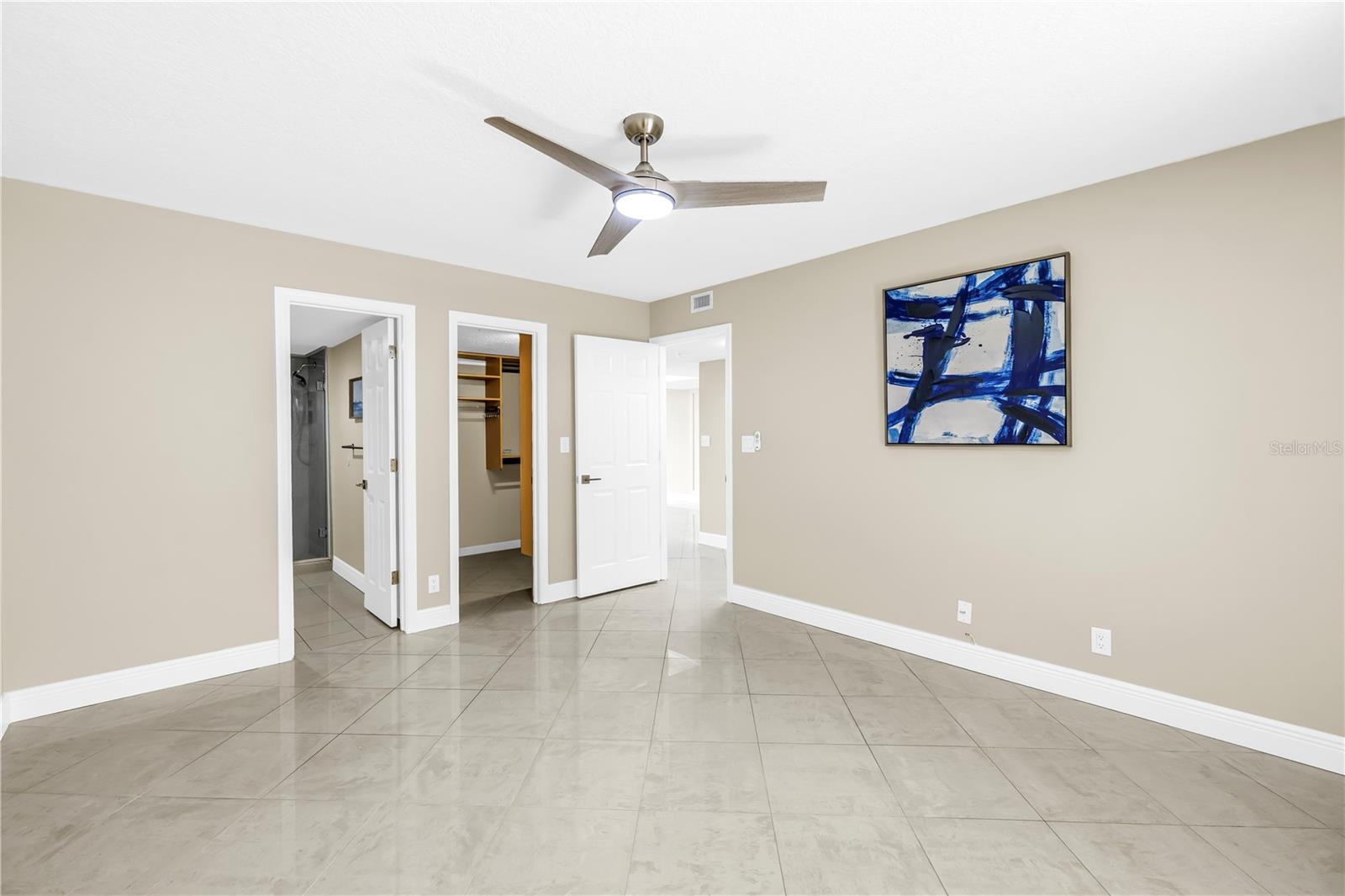 Image 27 of 42 For 2775 Kipps Colony Drive S 204