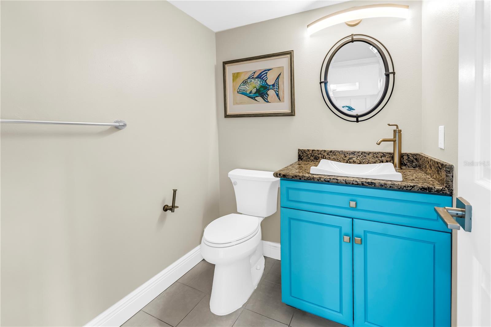 Image 30 of 42 For 2775 Kipps Colony Drive S 204