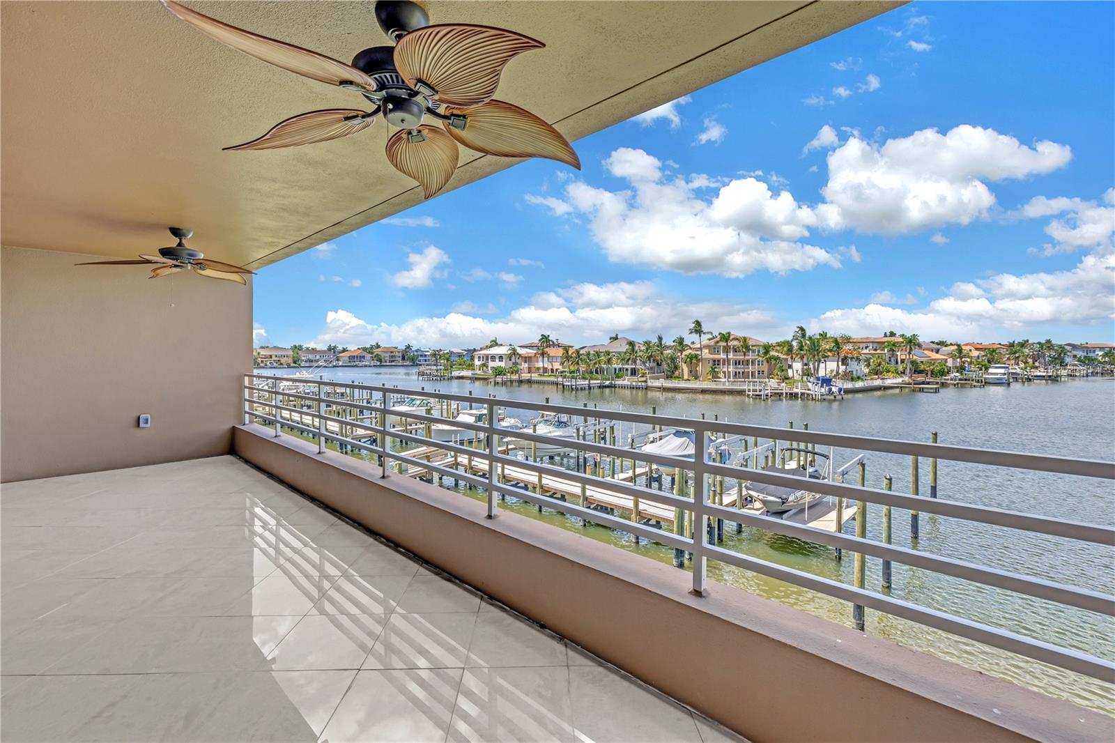 Image 31 of 42 For 2775 Kipps Colony Drive S 204