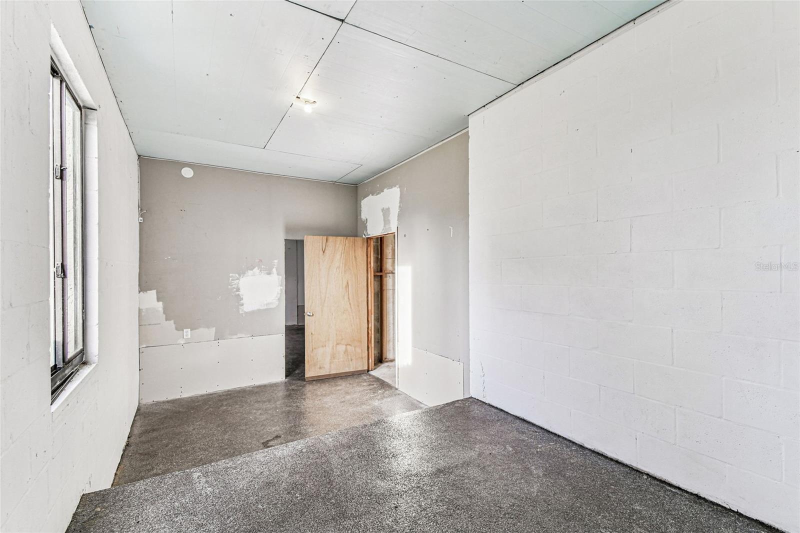 Image 66 of 86 For 1734 Rumar Lane