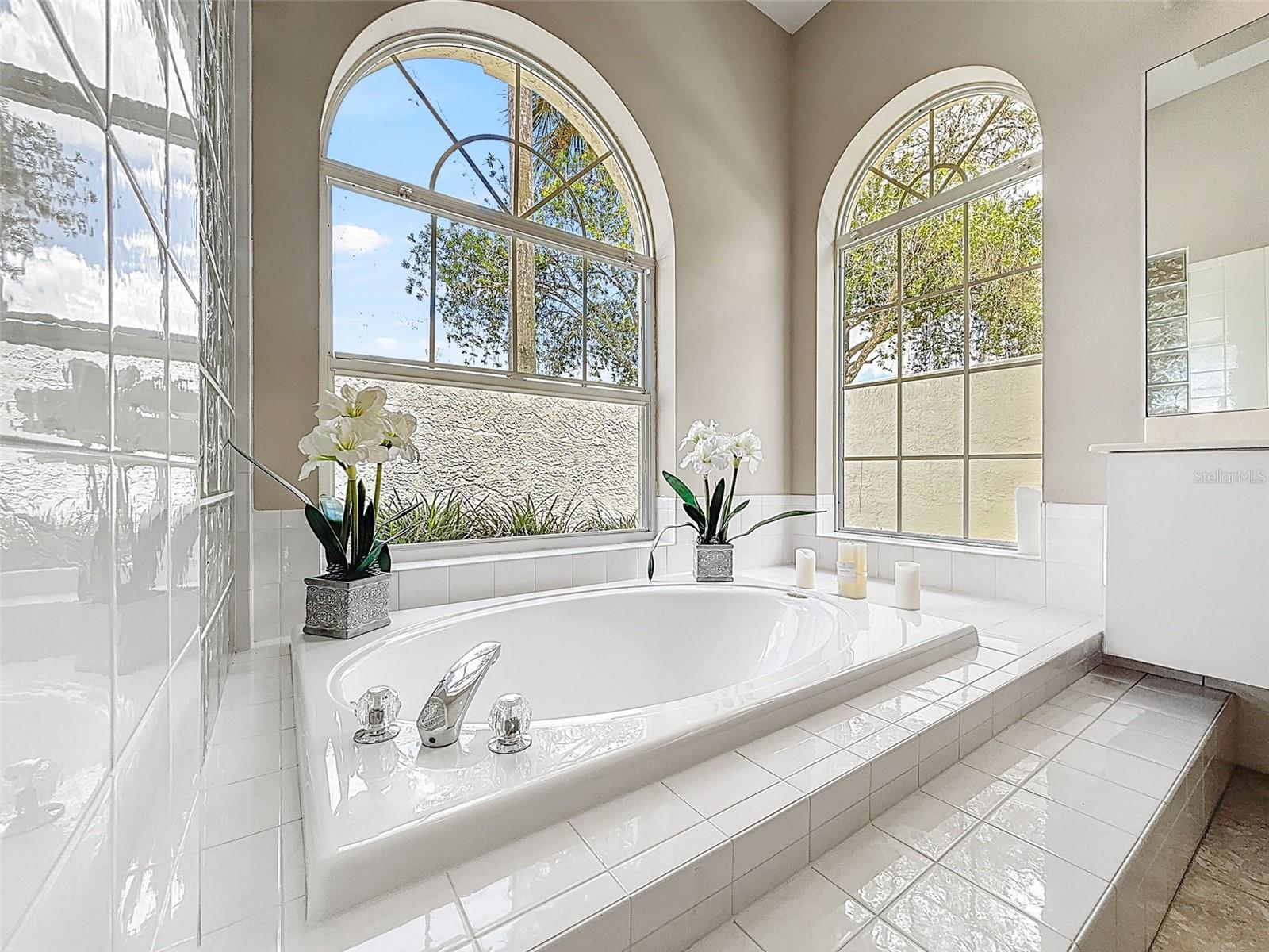 Image 29 of 51 For 30400 Fairway Drive