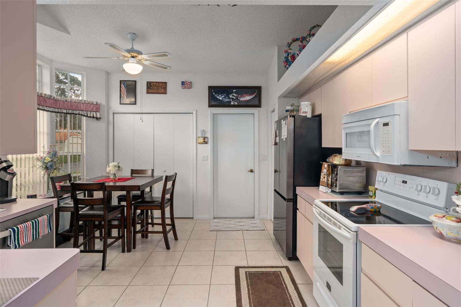 Image 12 of 46 For 9288 New Orleans Drive