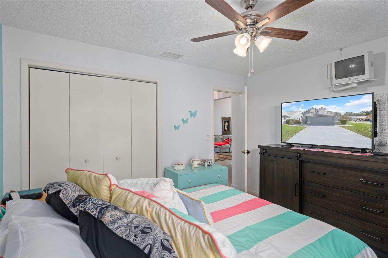Image 23 of 46 For 9288 New Orleans Drive