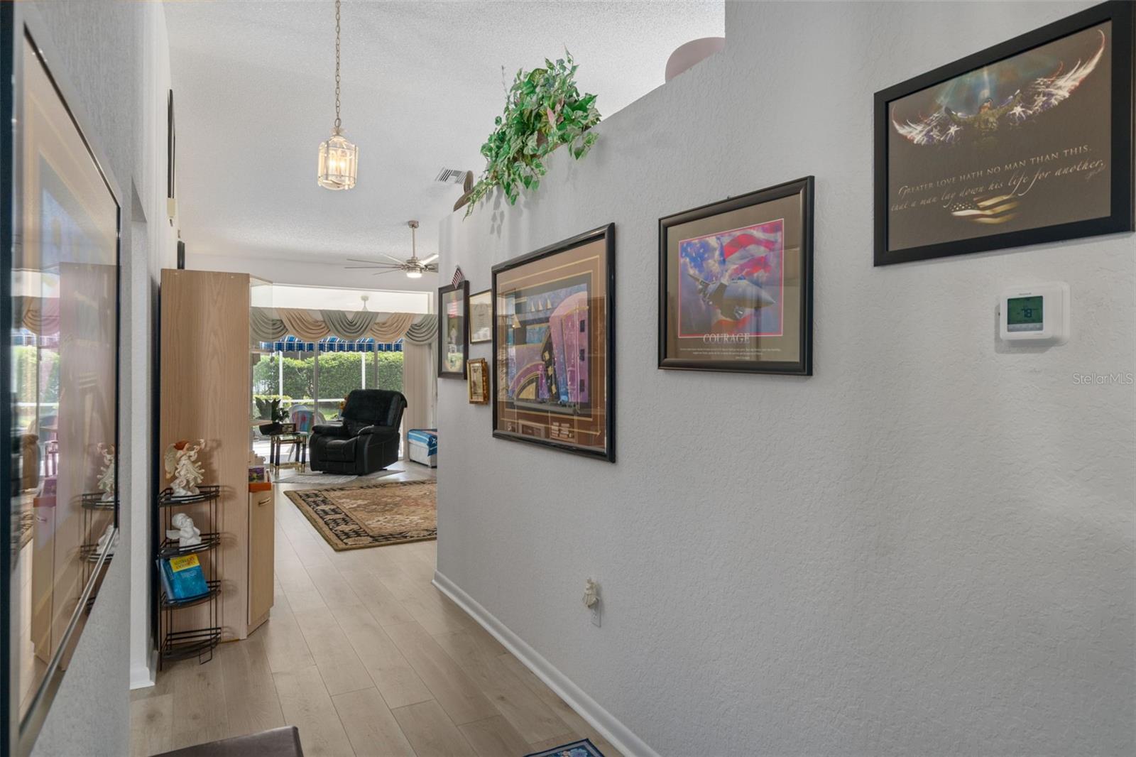 Image 4 of 46 For 9288 New Orleans Drive