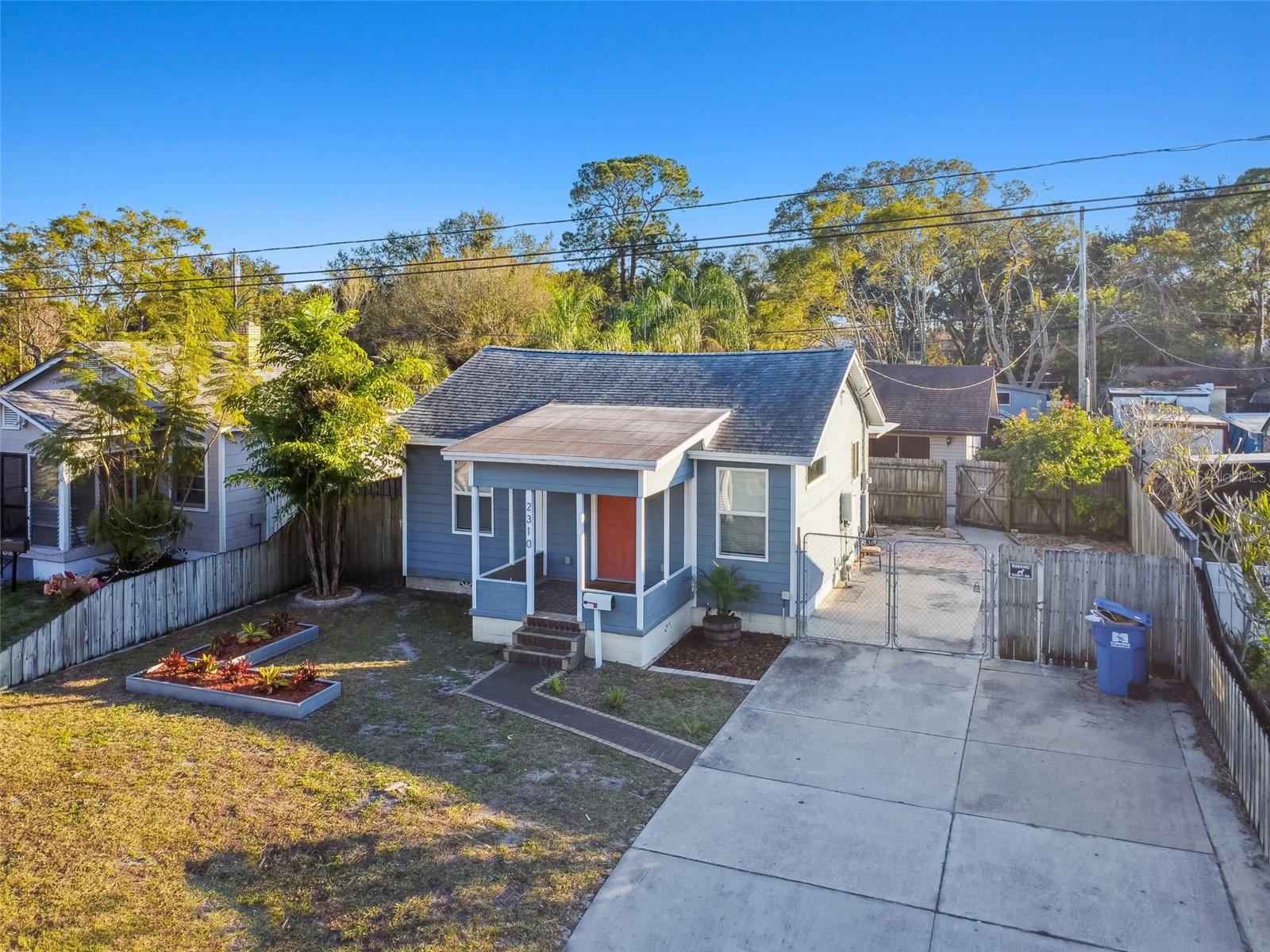 Image 31 of 39 For 2310 30th Avenue N
