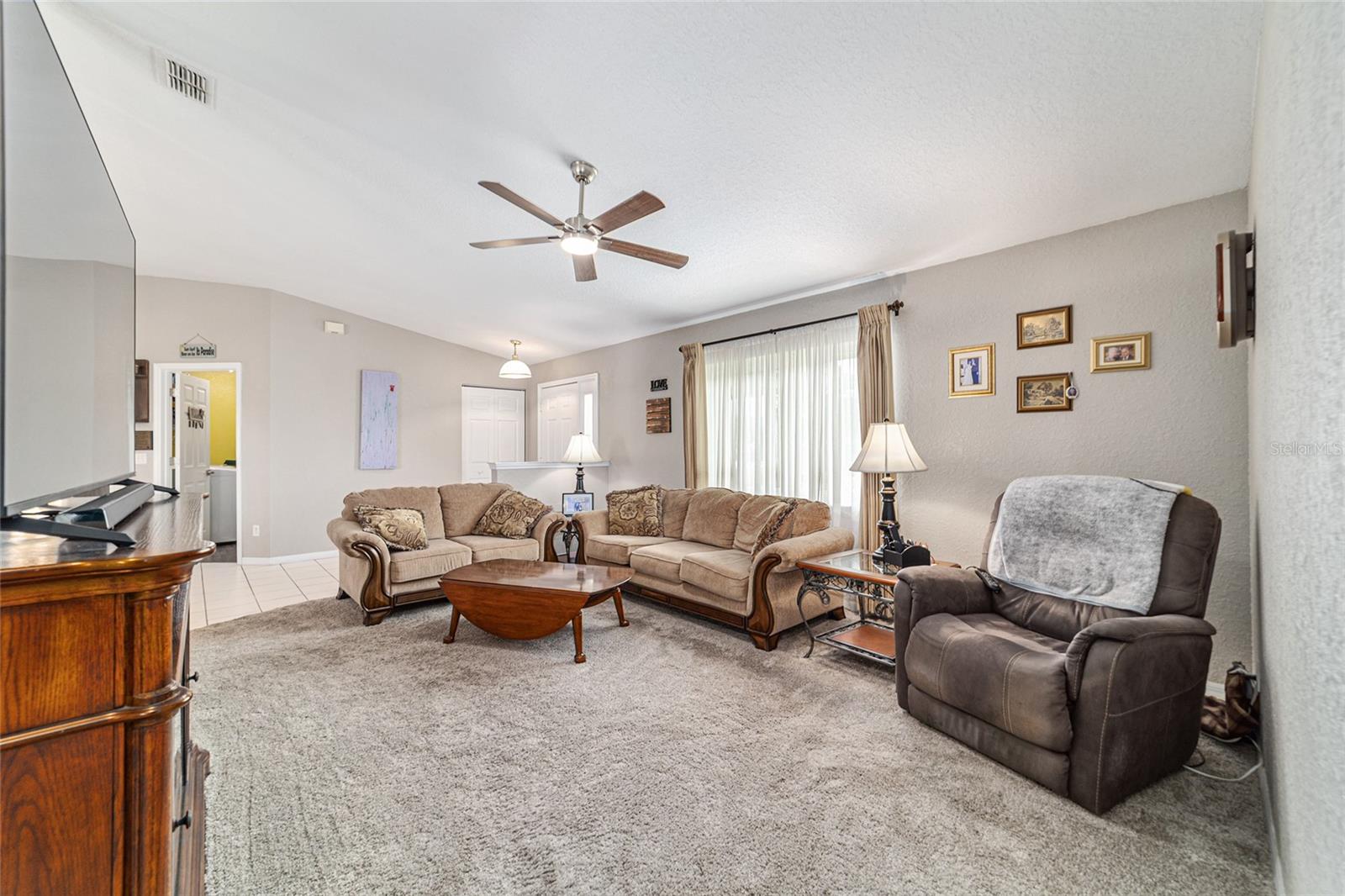 Image 14 of 77 For 9849 61st Court