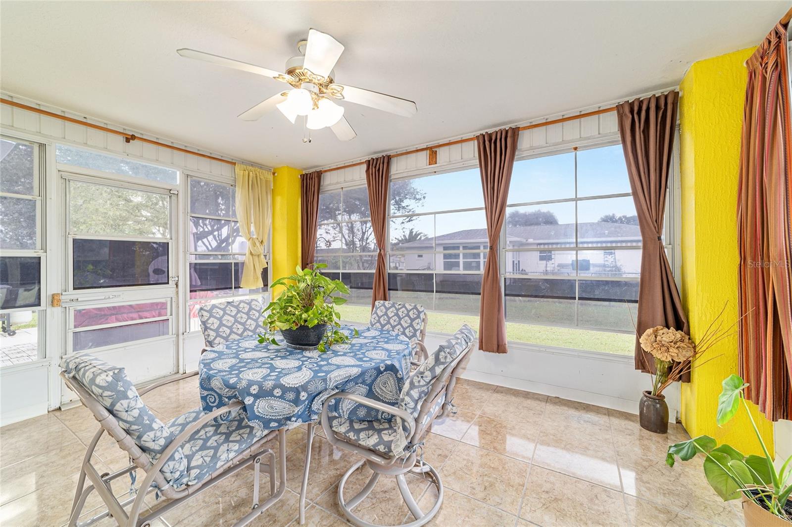 Image 52 of 77 For 9849 61st Court