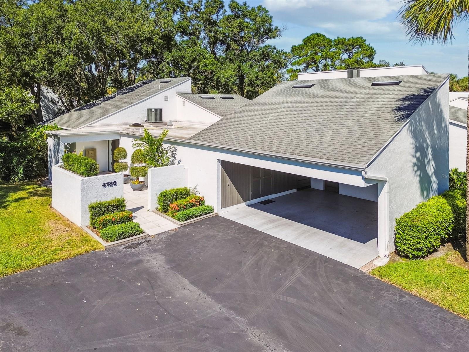 Image 33 of 43 For 4186 Northmeadow Circle N-a