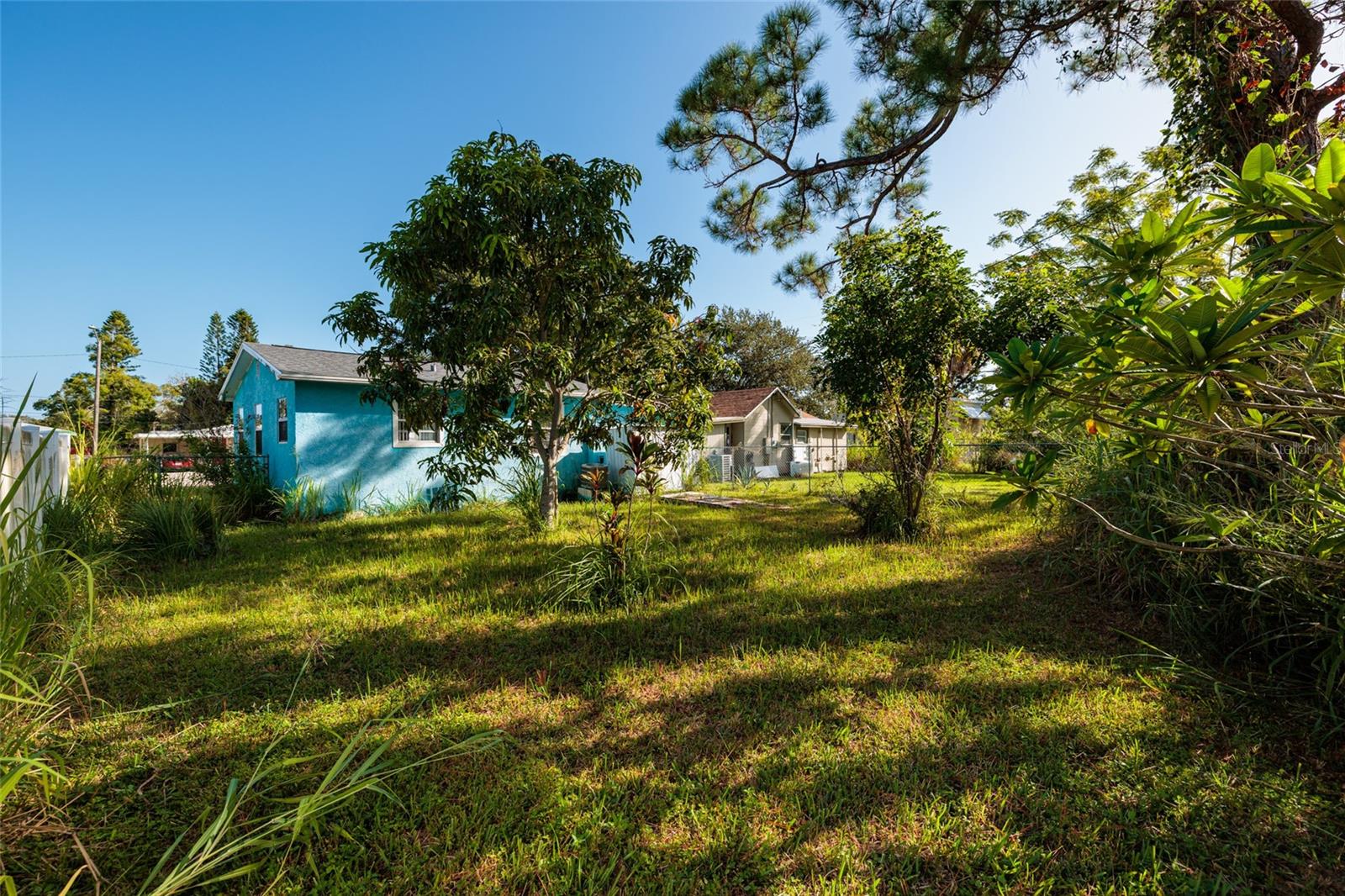 Image 15 of 16 For 3734 27th Avenue S