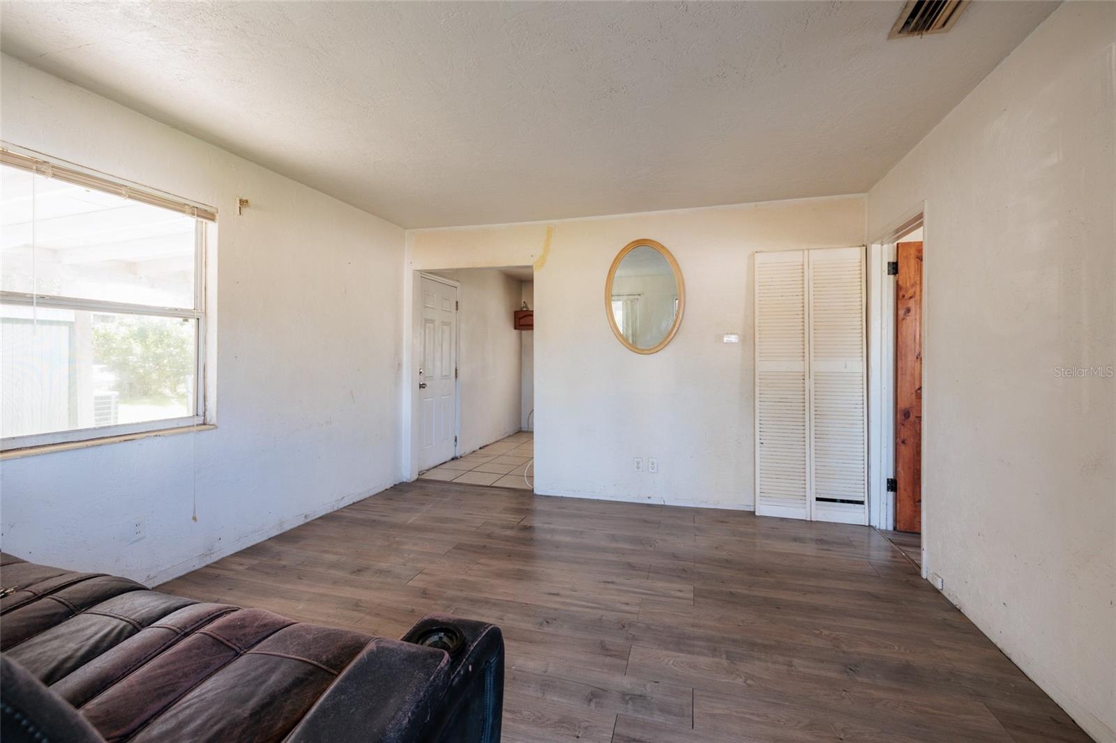 Image 6 of 16 For 3734 27th Avenue S