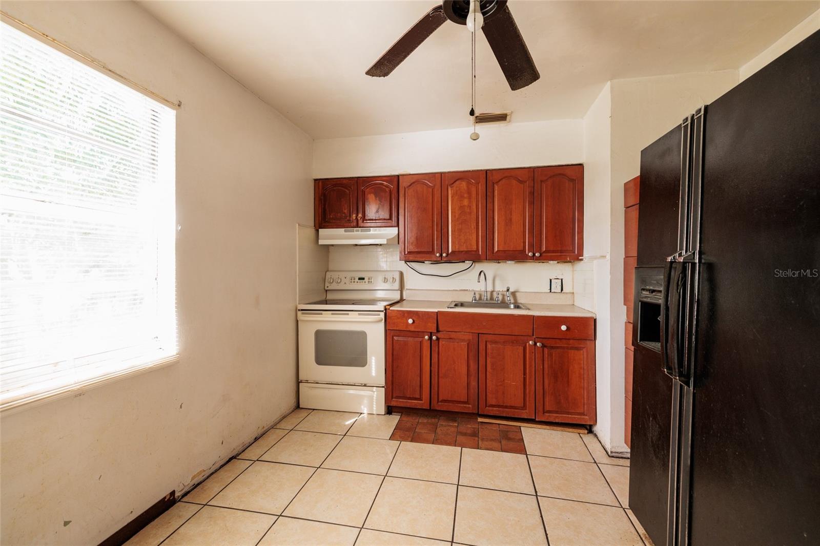 Image 7 of 16 For 3734 27th Avenue S
