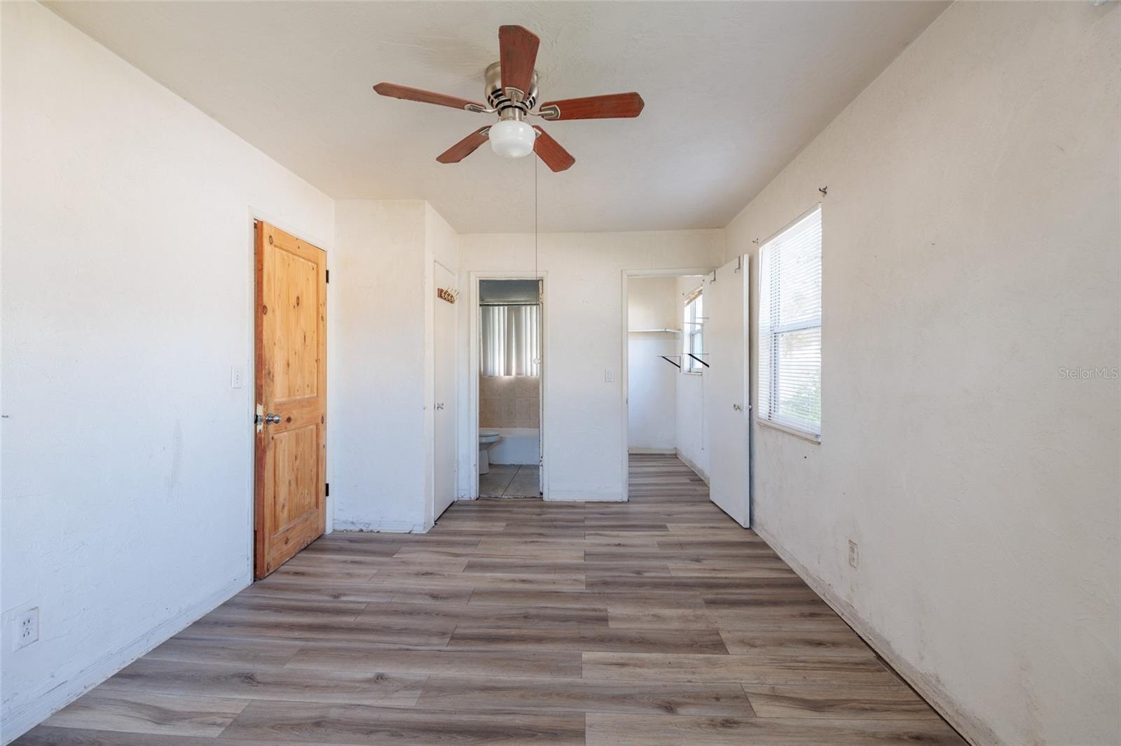 Image 9 of 16 For 3734 27th Avenue S