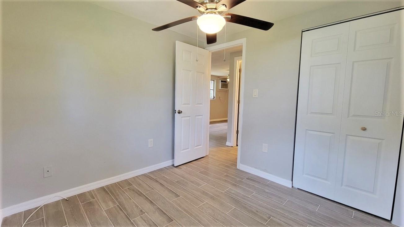 Image 10 of 11 For 5320 Pine Street B