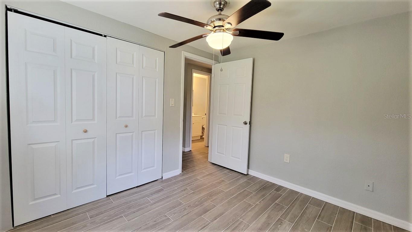 Image 8 of 11 For 5320 Pine Street B