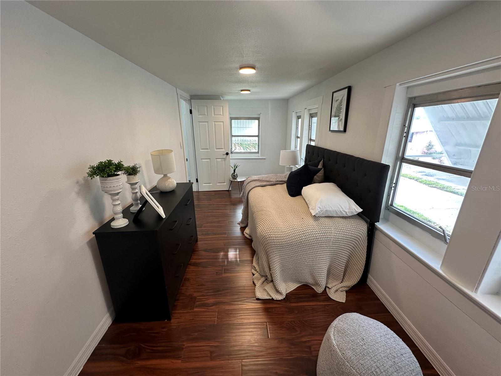 Image 5 of 12 For 6506 Wellington Avenue B