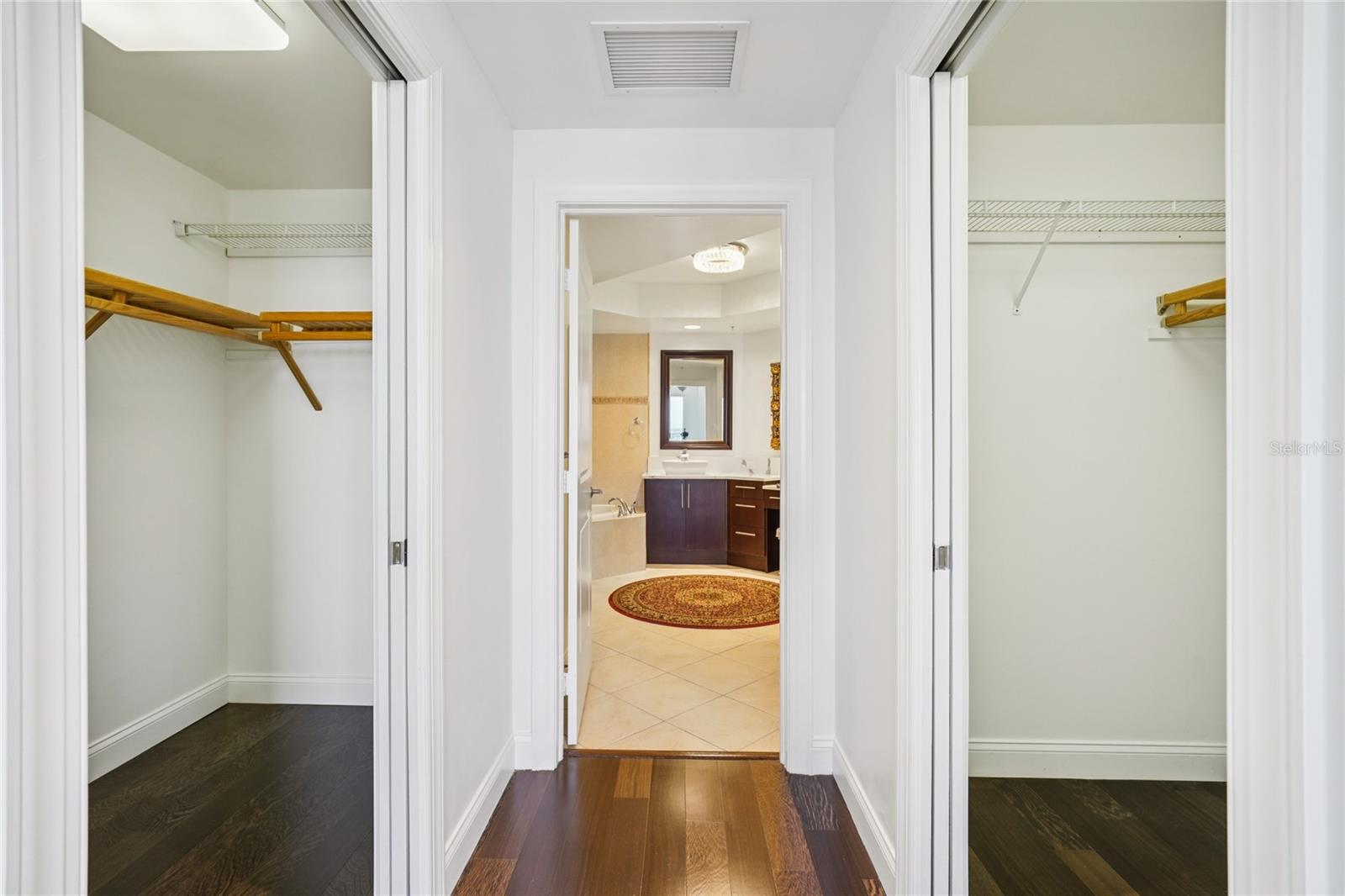 Image 27 of 79 For 5823 Bowen Daniel Drive 902