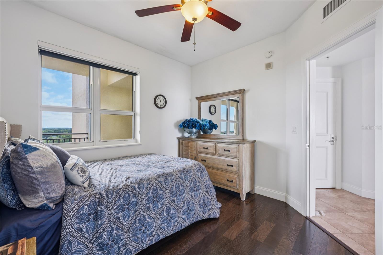 Image 33 of 79 For 5823 Bowen Daniel Drive 902