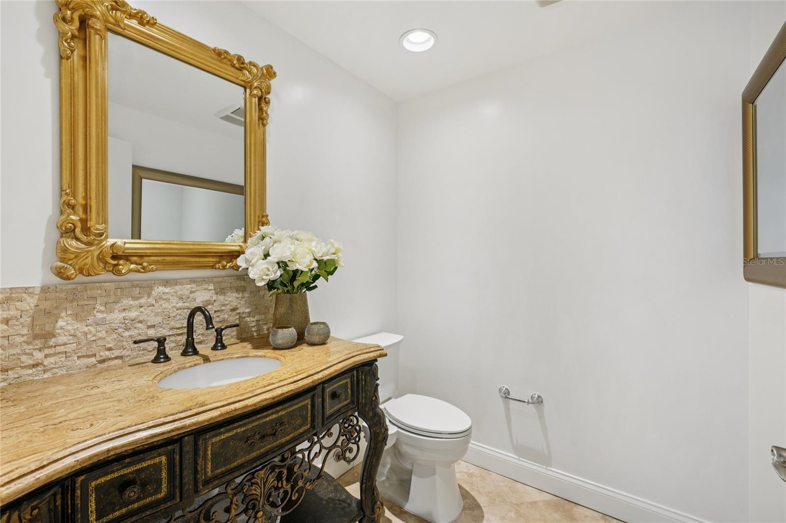 Image 36 of 79 For 5823 Bowen Daniel Drive 902