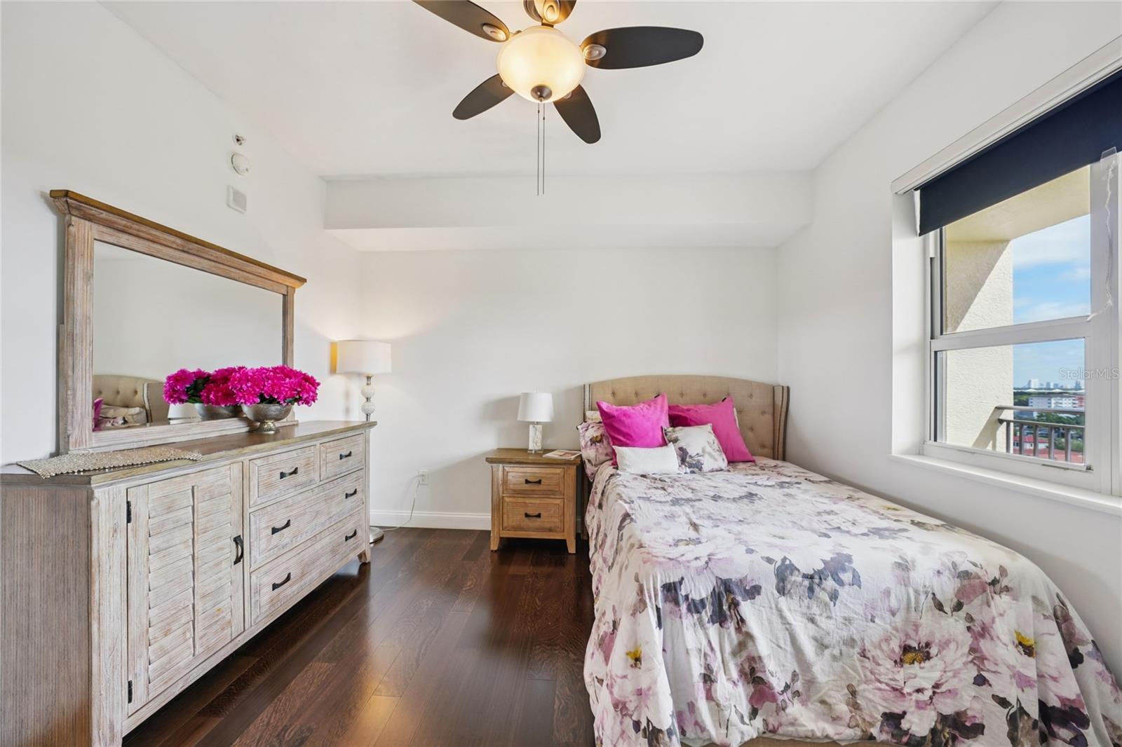 Image 40 of 79 For 5823 Bowen Daniel Drive 902