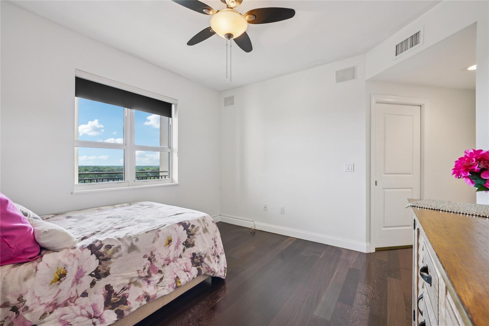 Image 41 of 79 For 5823 Bowen Daniel Drive 902