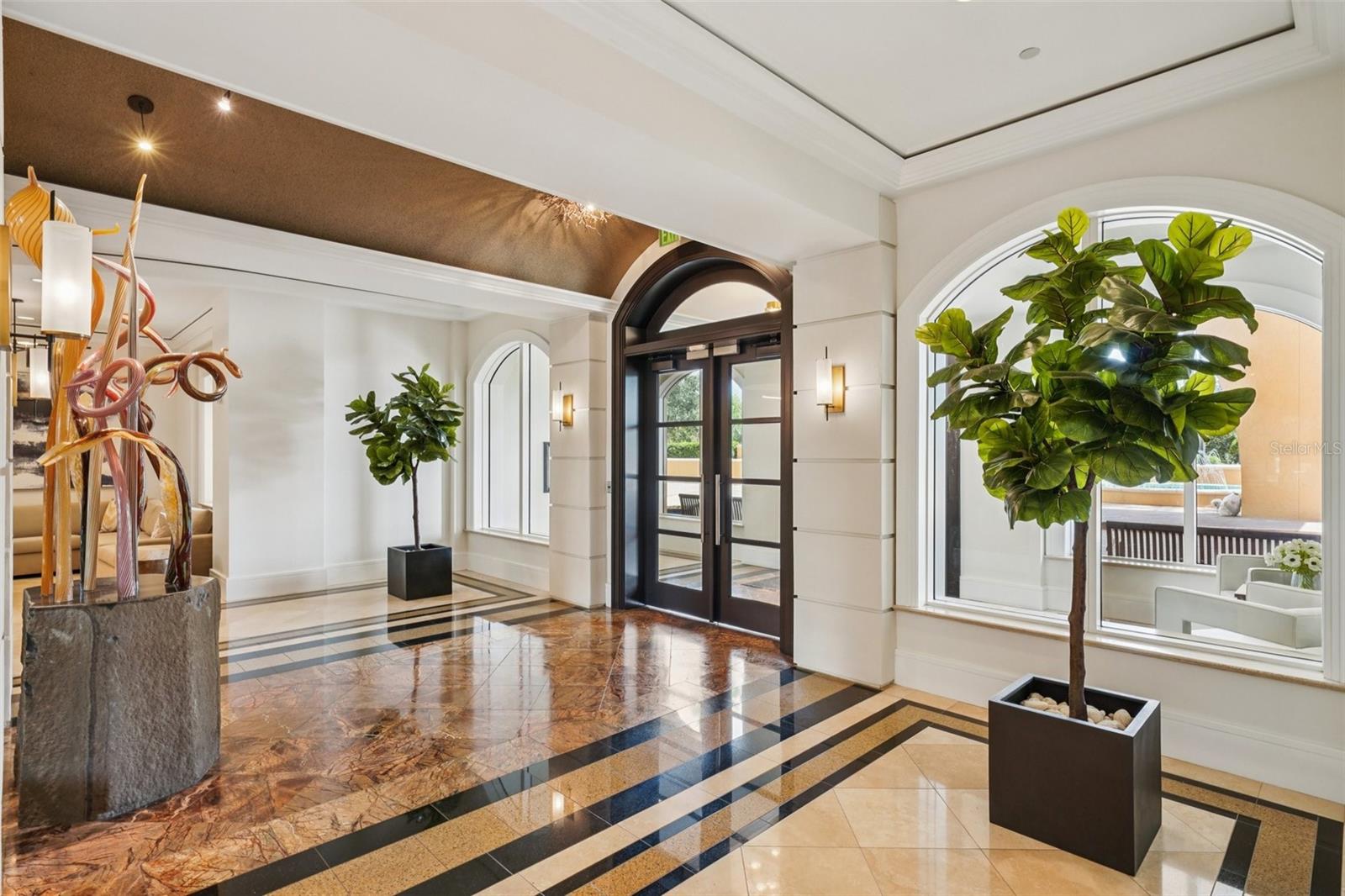 Image 50 of 79 For 5823 Bowen Daniel Drive 902