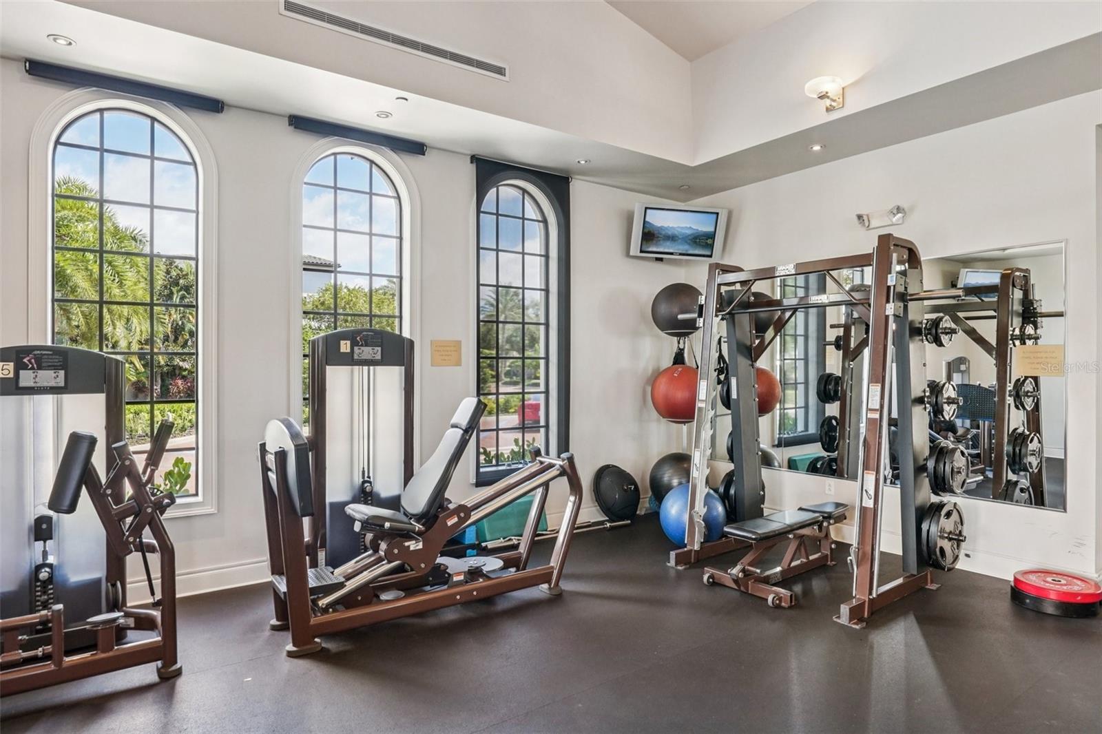 Image 70 of 79 For 5823 Bowen Daniel Drive 902