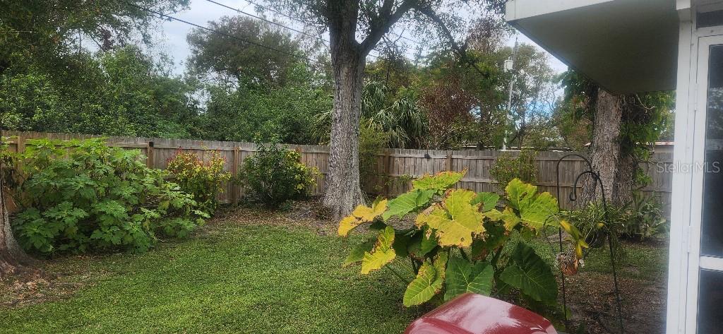 Image 12 of 15 For 10698 106th Street