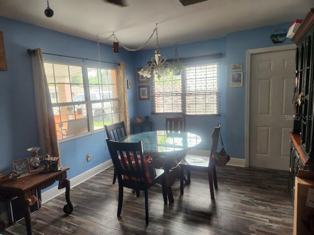 Image 5 of 15 For 10698 106th Street