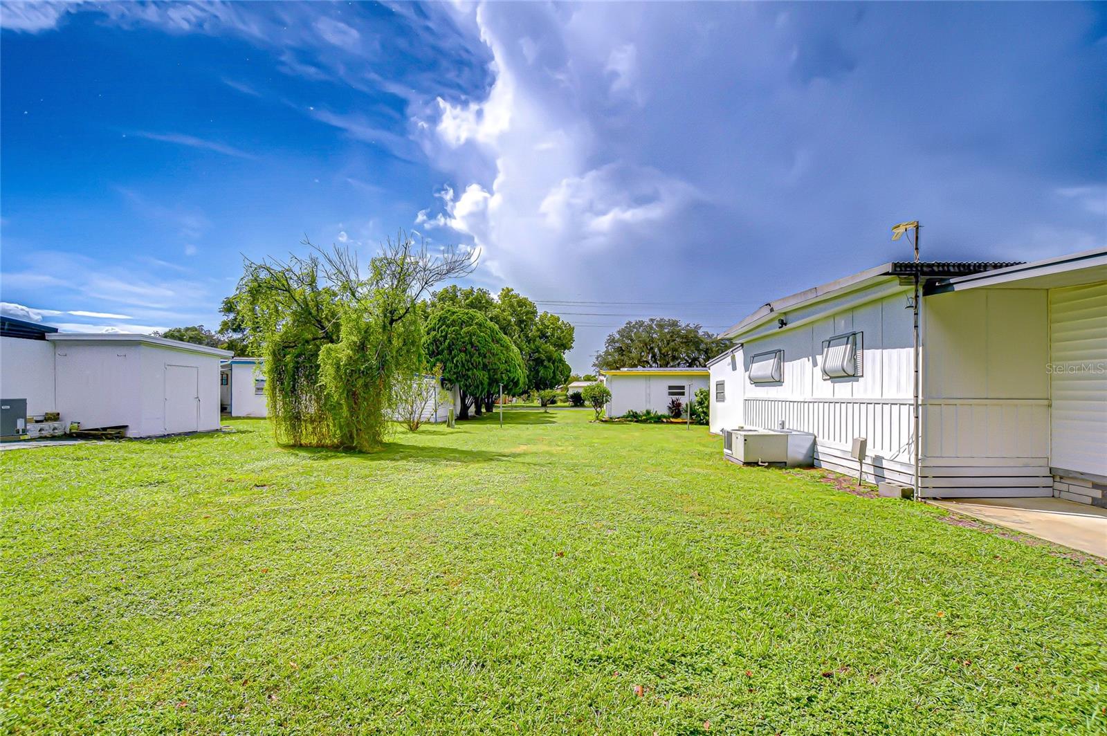 Image 17 of 49 For 37930 Date Palm Drive