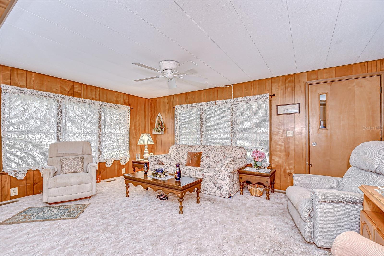 Image 32 of 49 For 37930 Date Palm Drive